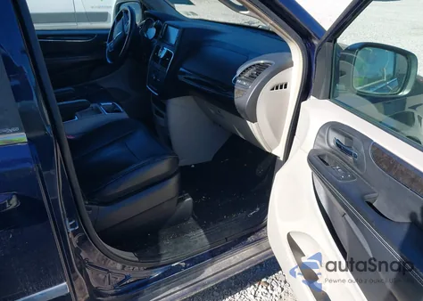 2013 Chrysler Town & Country Touring from USA, damaged, VIN 2C4RC1BG0DR657455